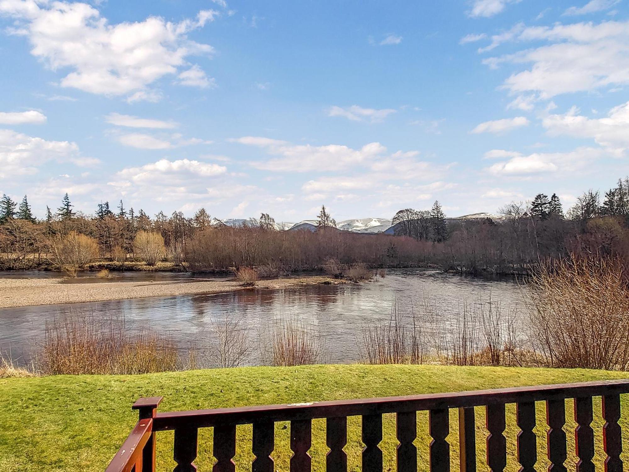 27 Aviemore Holiday Park 外观 照片